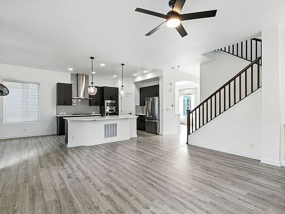 5th image of 6619 Mariposa Ct
