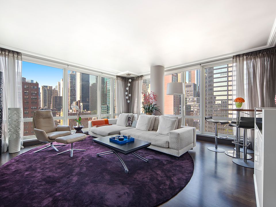 1st image of 250 E 53rd St APT 1704