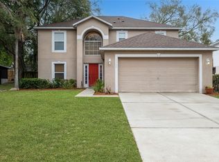 1709 W Marshall Lake Dr, Apopka, FL 32703