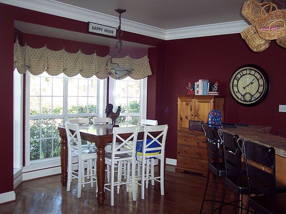 breakfast nook