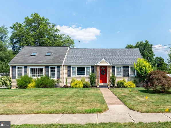 309 Woodland Ave, Cherry Hill, NJ 08002