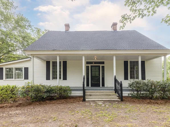 51 Aiken Ave, Johnston, SC 29832