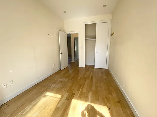 Rented by Bohemia Realty Group | media 10