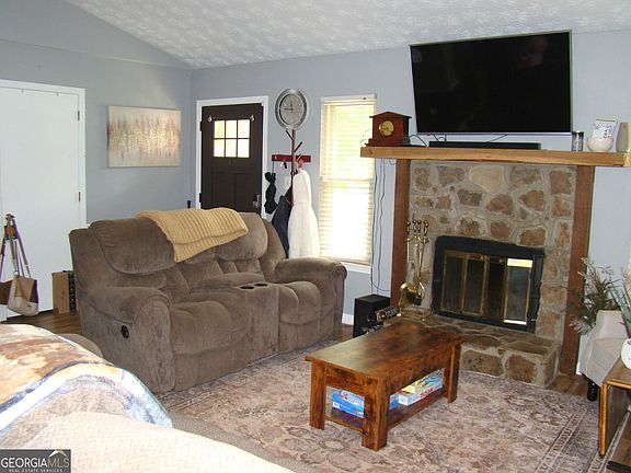 3rd image of 3173 Pritchards Trce
