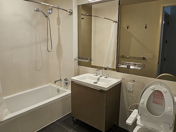 2nd image of 889 Francisco St Unit 2011