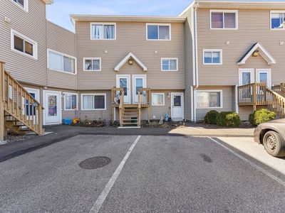 392 Elm Street APT N3, West Haven, CT, 06516