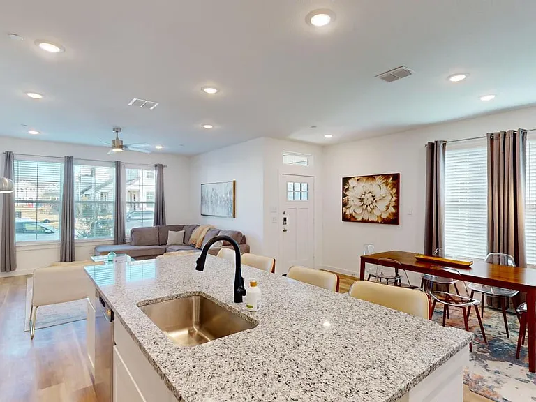 Villas at Bardin — Photo 8