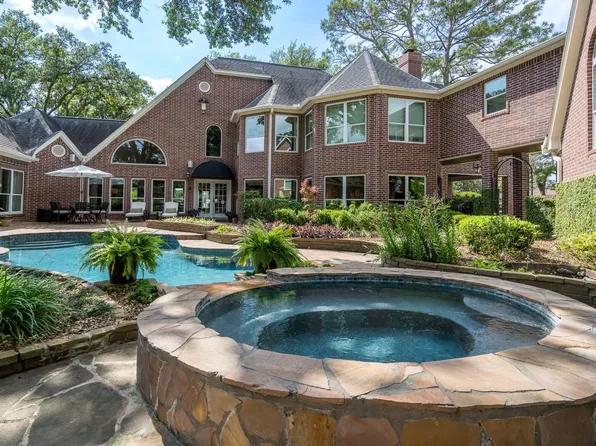 17020 Cypress Rosehill Rd, Cypress, TX 77429
