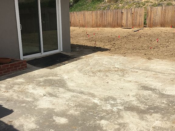 4th image of 4858 Chateau Dr