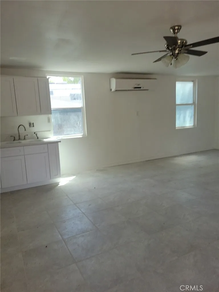 2 bed, 1200 sqft, $1,800 — Photo 3