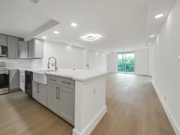 5301 NW 2nd Ave, Boca Raton, FL 33487