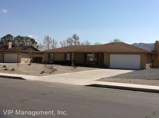 13485 Deerwood Rd, Apple Valley, CA 92308