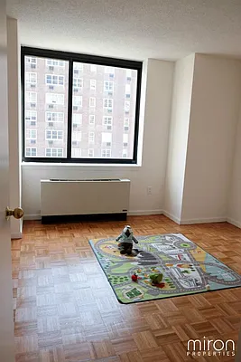 Rented by Miron Properties | media 5