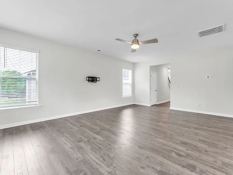 909 Cherry Plum Dr — Photo 6