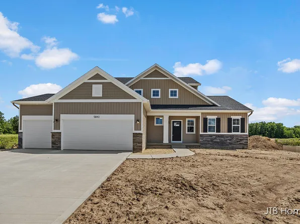 5843 Crossmoor St SE, Caledonia, MI 49316