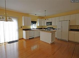 1009 University Rd, Cleveland, OH 44113