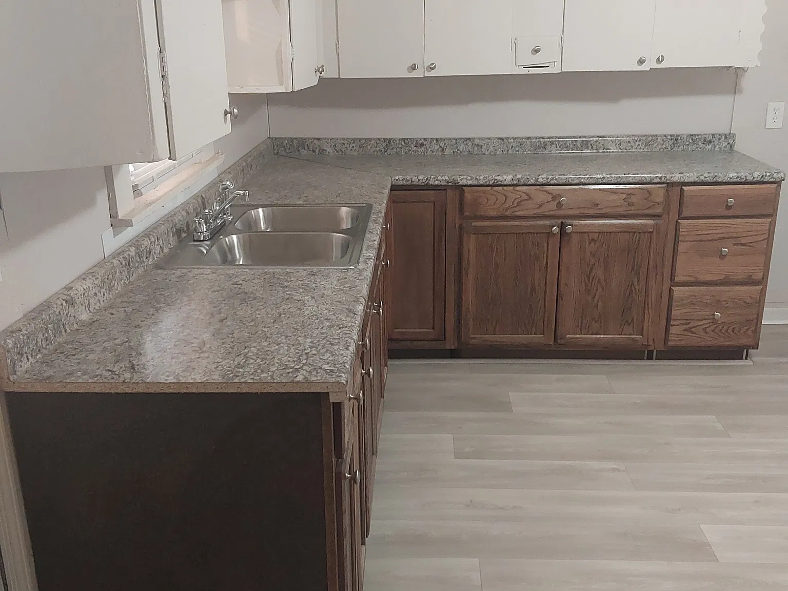 310 E 13th St - . — Photo 2