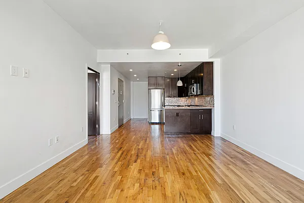 Rented by Nest Seekers International | media 22