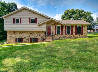 118 Karen Ct, Gardendale, AL 35071