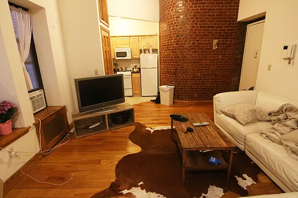 Rented by Guidance Realty Corp. | media 4