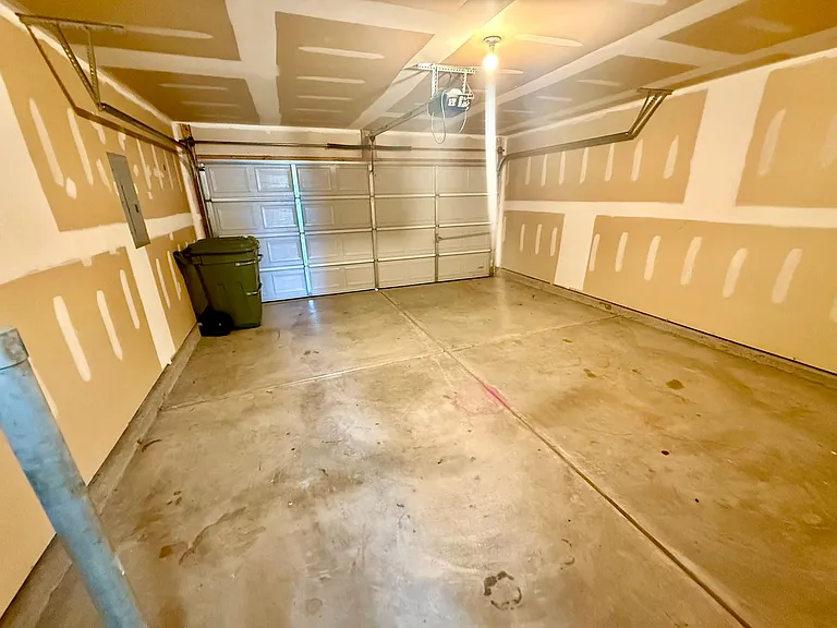 1700 Polaris Dr — Photo 13