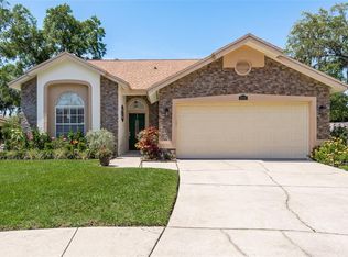 8702 Triple Oaks Rd, Temple Terrace, FL 33637