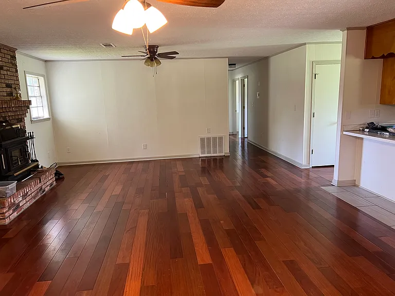 1594 Blossom Hill Rd — Photo 5