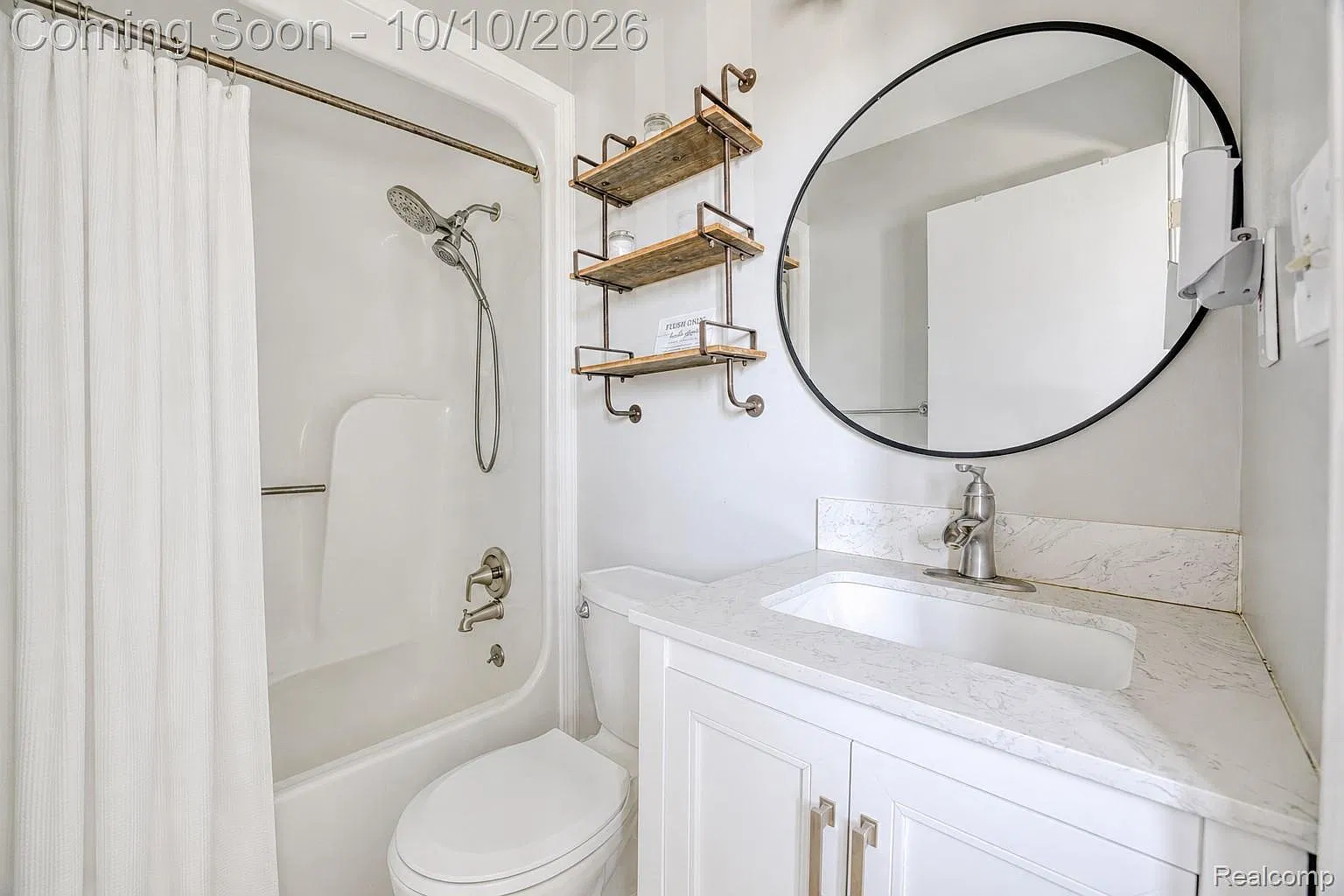 3 bed, 2.0 bath, 1872 sqft, $3,000 — Photo 4