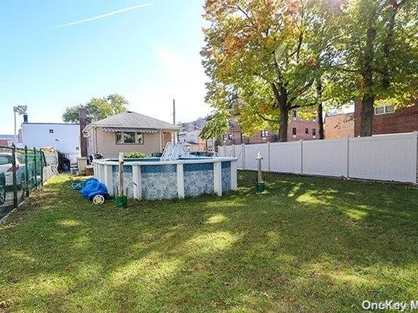 71st Street, Middle Village, NY 11379