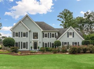 351 Silver Creek Run, Lawrenceville, GA 30044