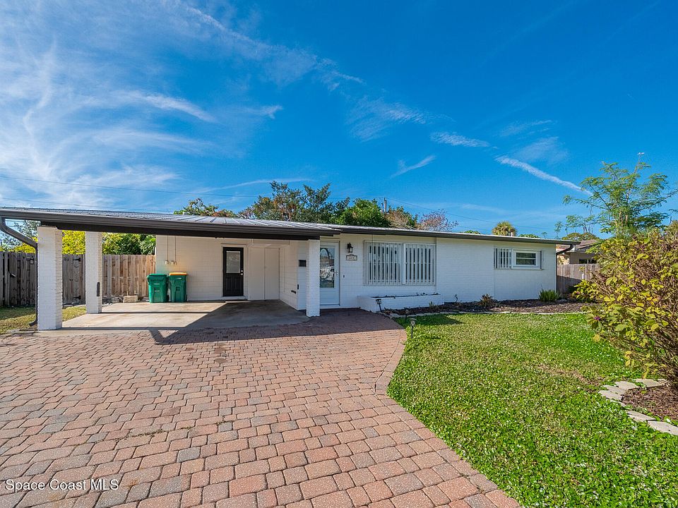 1st image of 275 Bahama Dr