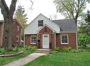 630 Paris Ave, Rockford, IL 61107