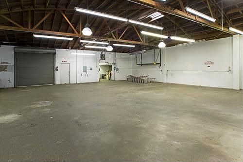 2nd image of 727 Airport Blvd