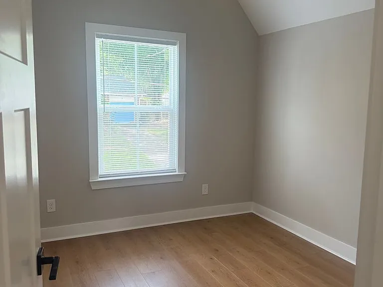 277 Old Thomson Road — Photo 18