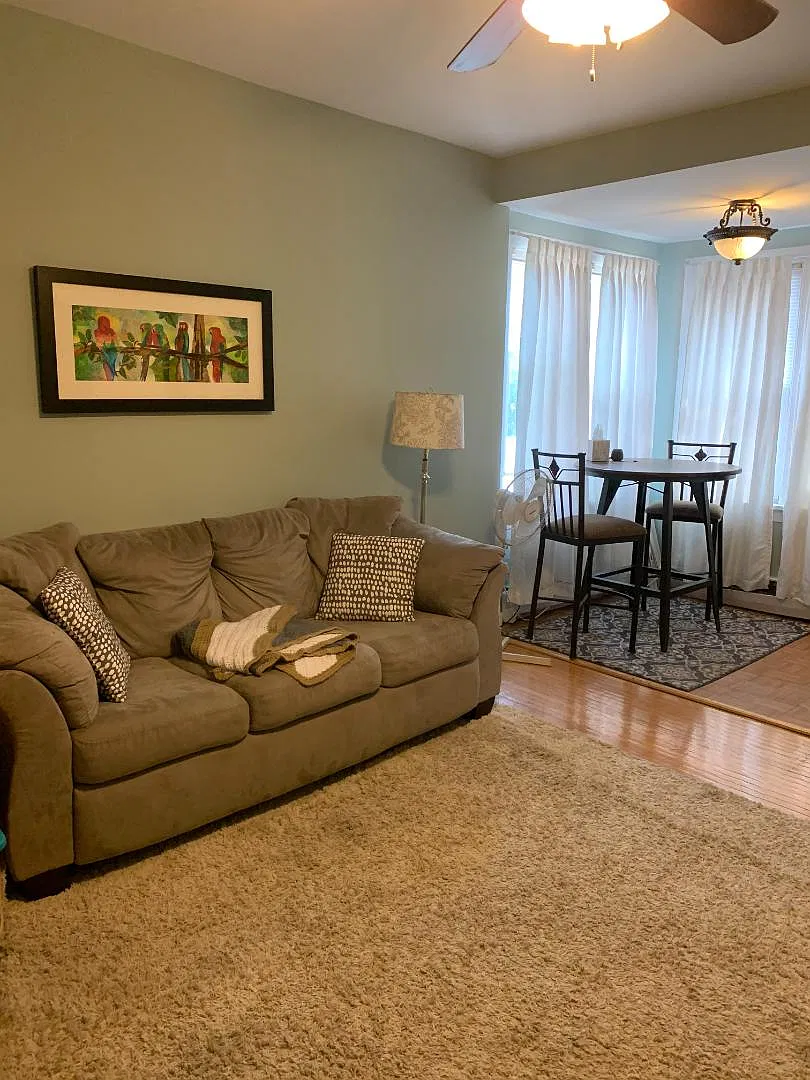 2106 Bryant Ave S - 5 — Photo 1