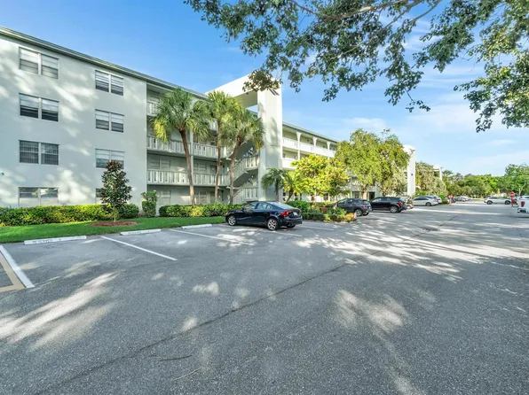 2505 Antigua Ter APT E3, Coconut Creek, FL 33066