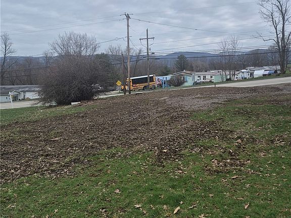 3rd image of 3542 Morgantown Rd