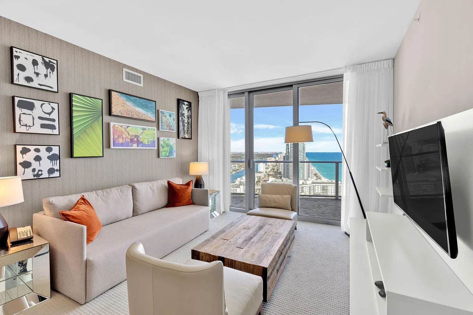 2 bed, 2.0 bath, 1248 sqft, $8,370 — Photo 1