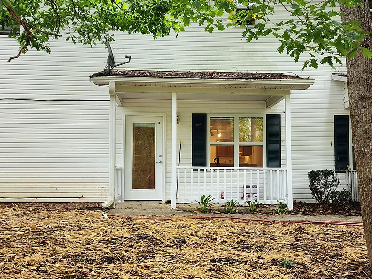 30 Robinson Cove Rd #B — Photo 1
