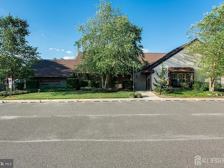 23 W Bluebell Ln #A — Photo 27