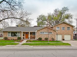 1801 Elm St, Park Ridge, IL 60068