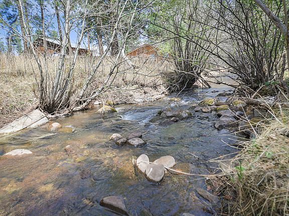 3rd image of Stonewall Meadows Rd
