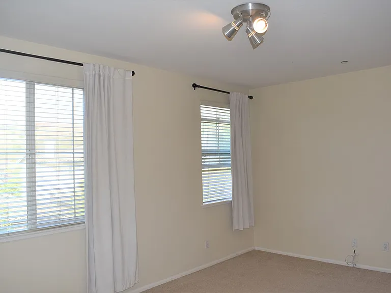 2662 Prato Ln — Photo 17