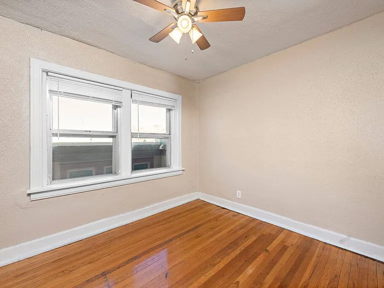 3606 Baltimore Ave — Photo 9