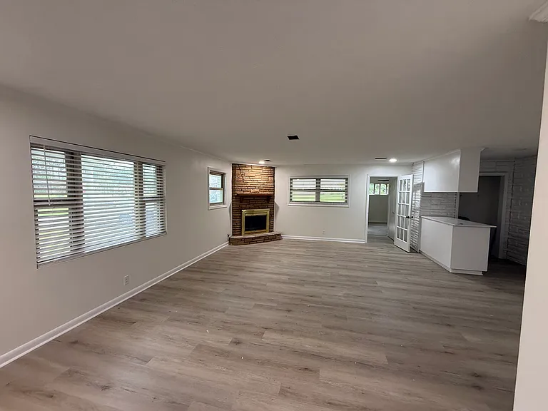 1732 Forest Creek Rd — Photo 6