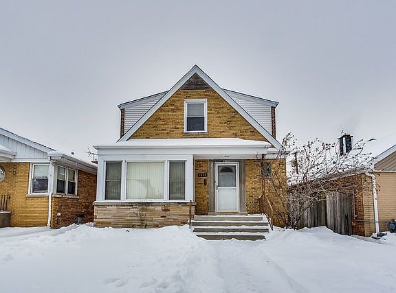 3rd image of 1830 N 18th Ave