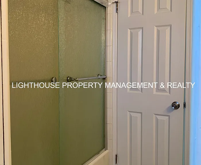 466 Crabapple Ct #D — Photo 1