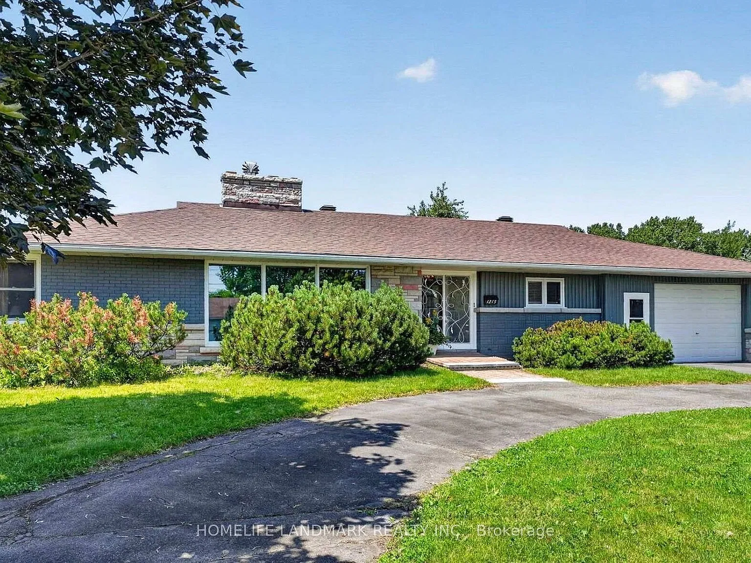 4 bed, $3,100 — Photo 2