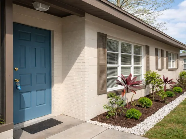 7134 N 50th St, Tampa, FL 33617