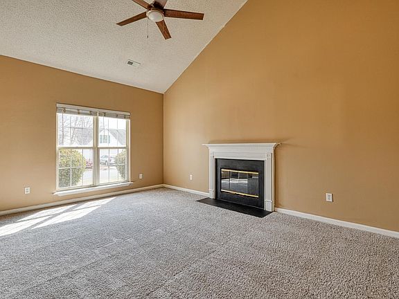 4th image of 409 Flamingo Way